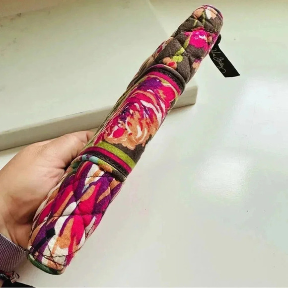 NWOT Vera Bradley Retired English Rose Large Accordion Wallet - Picture 3 of 7